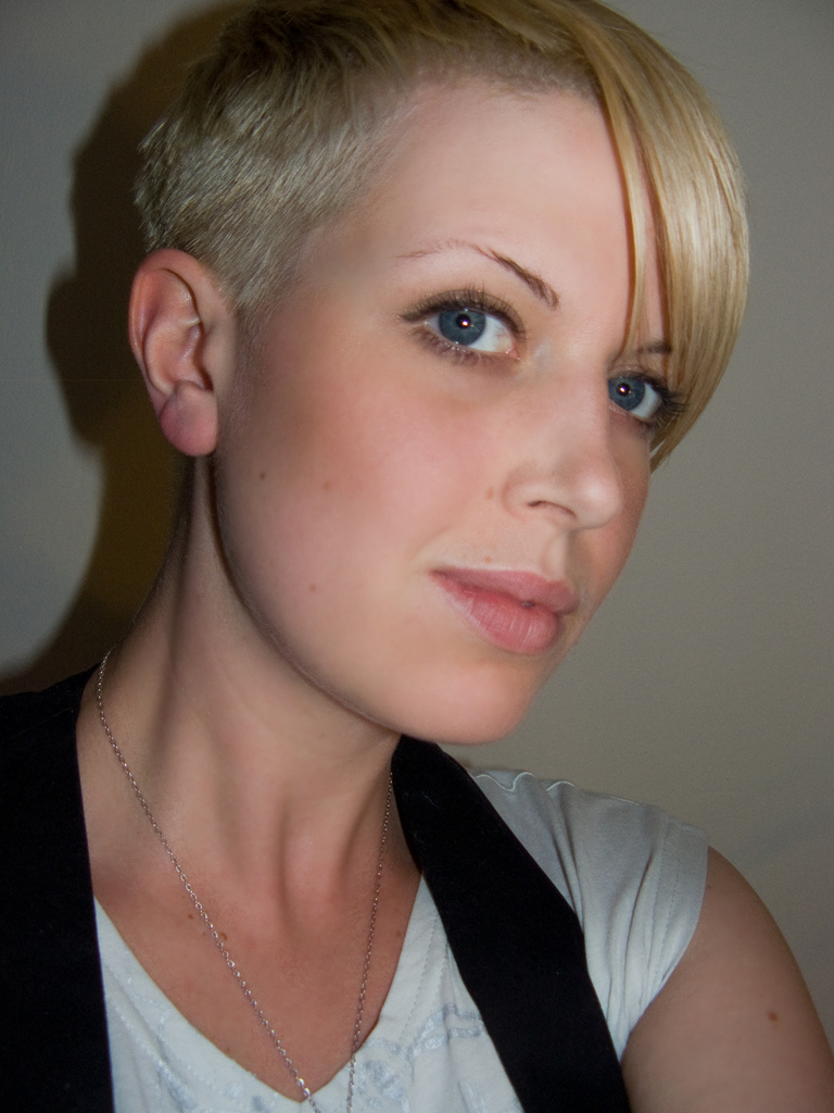 New Haircuts and Hairstyles: Short Hairstyles Ideas for 2010 Summer 